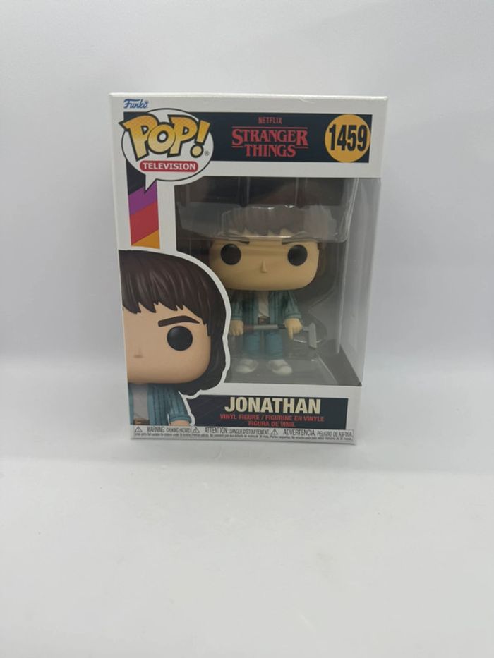Funko Pop Netflix Stranger Things Jonathan 1459 - photo numéro 2