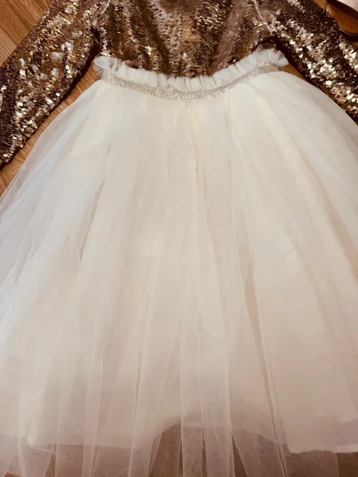 Taille 8 ans Robe créateur fille TAO crème doré * sequins tulle * 🌹 - photo numéro 4