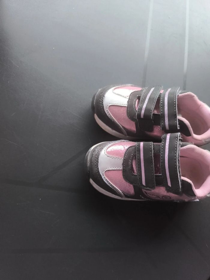 Chaussures fille clignotantes - photo numéro 2