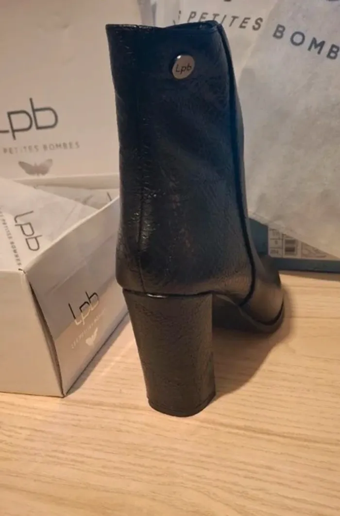 Plusieurs chaussures neuves taille 36,38 et 40 - photo numéro 5