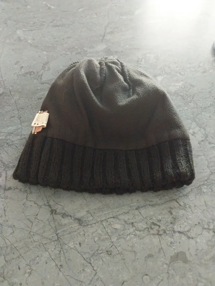 Bonnet - photo numéro 6