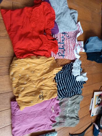 Lot tee shirt manches longues 12 ans