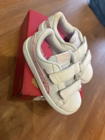 Basket puma blanche et rose t25