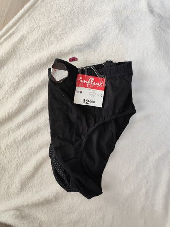 Lot de 2 slip, taille 6, neuf 👀
