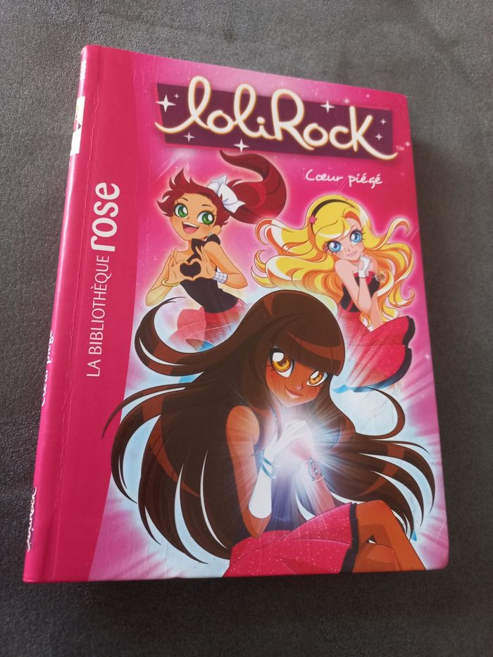Livre roman bibliotheque rose lolirock tome 9
