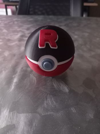Pokeball team rocket 
