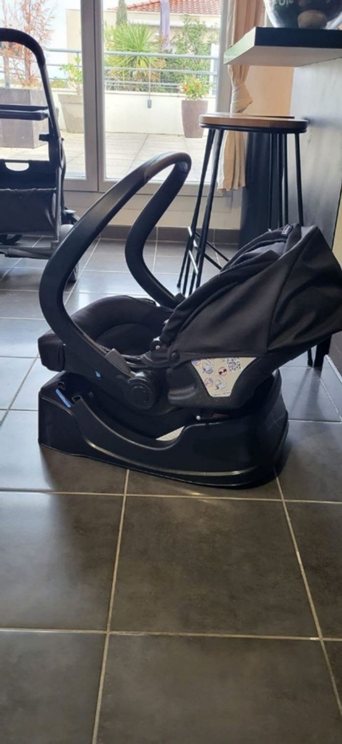 Poussette Chicco 3 en 1 - photo numéro 6