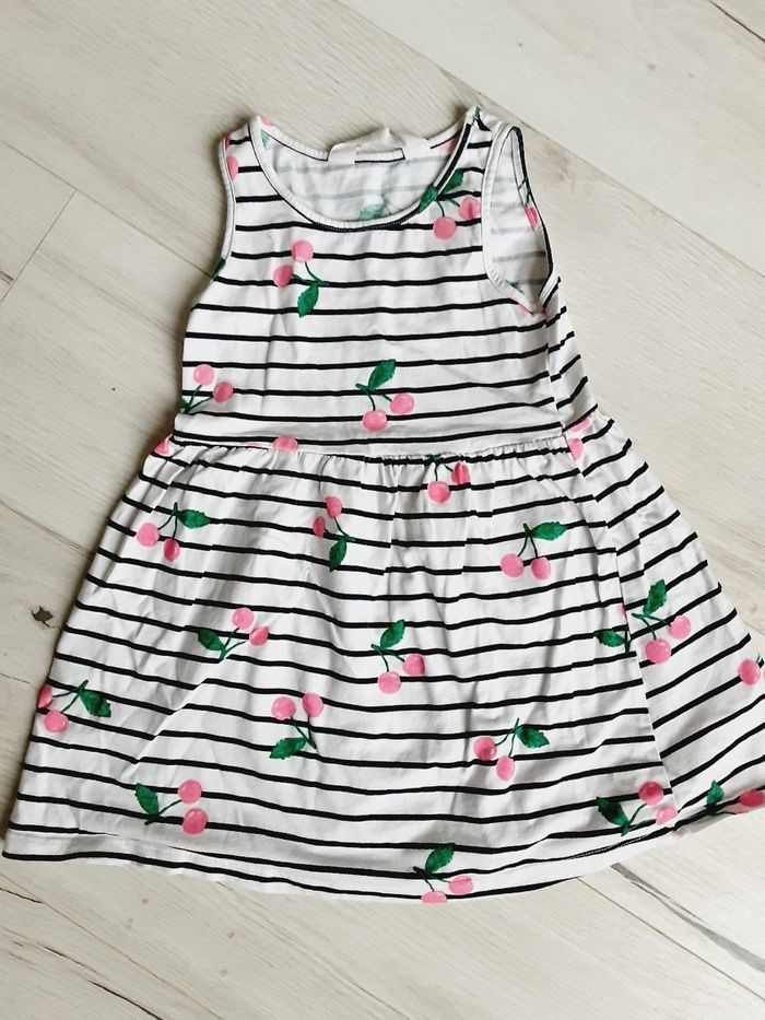 Vêtement fille robe rayée cerises H&M 4 ans