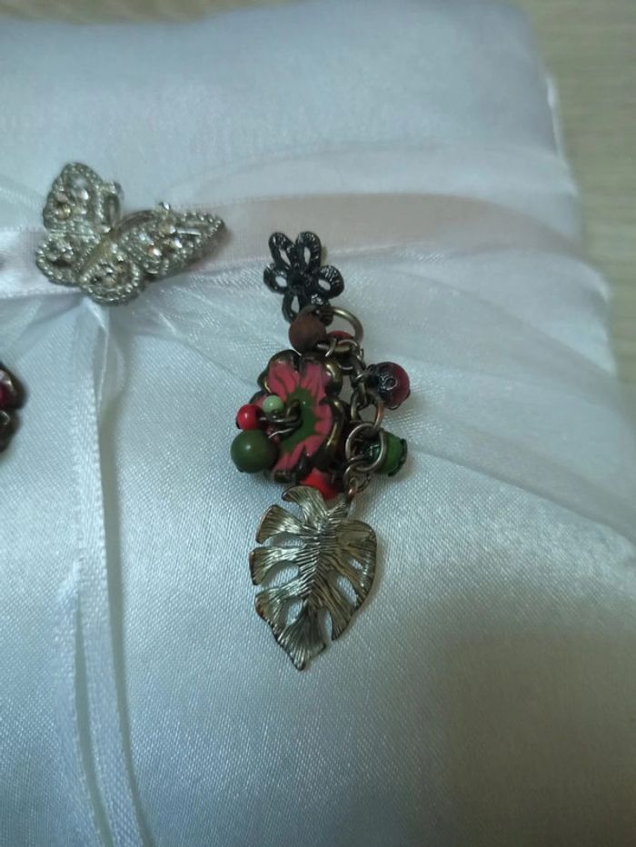 Boucles d'oreilles pendantes - photo numéro 2