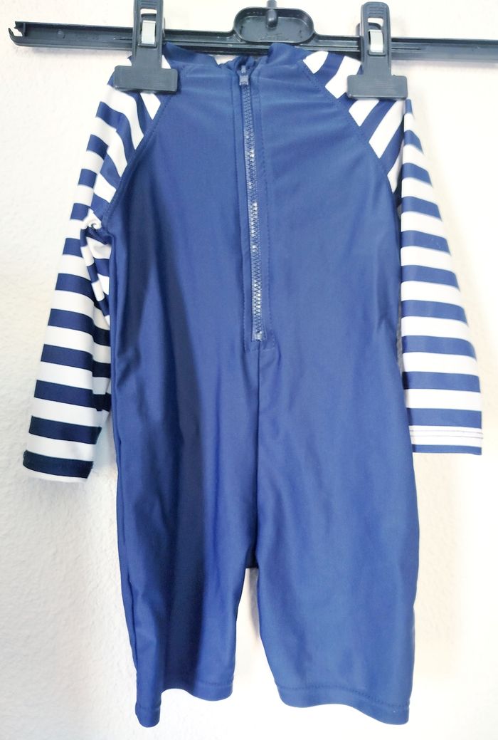 Maillot de bain 6/9 mois - photo numéro 4