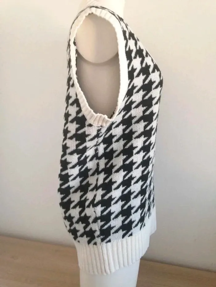 Pull col v en main sans manches pied de poule 36 Shein - photo numéro 3