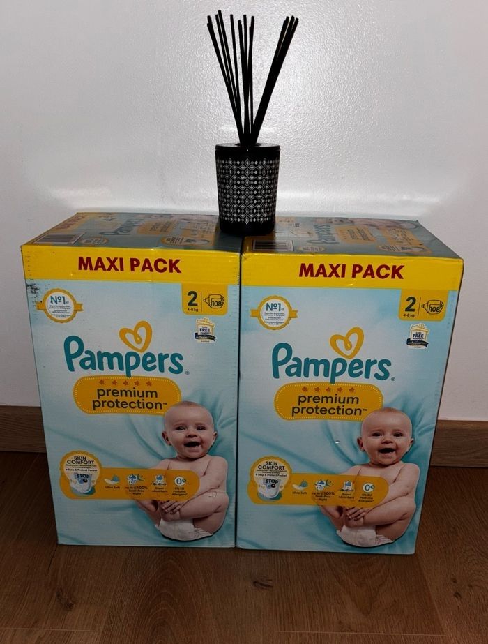 Pampers Taille 2 Premium Protection Maxi Pack 108 couches