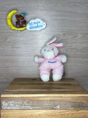 PAM08 doudou lapin 🐰 Pampers