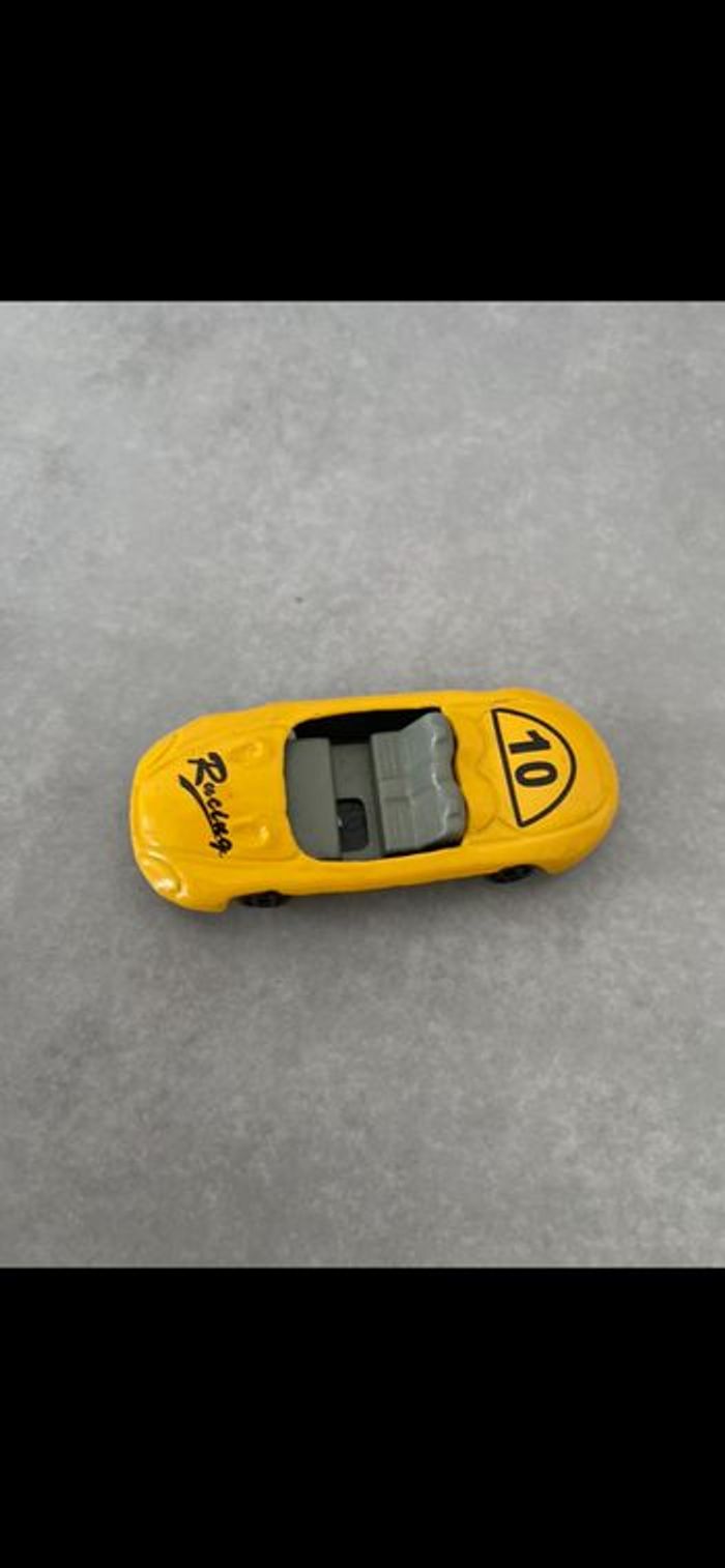 Jouet voiture - photo numéro 4