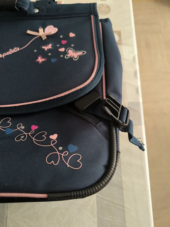 Cartable - photo numéro 2