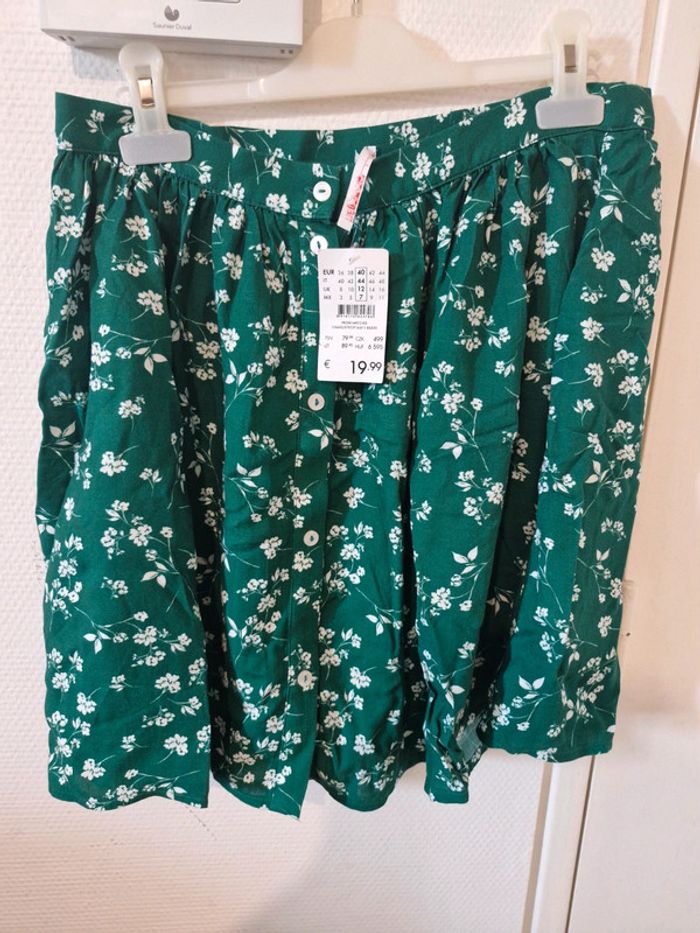 Jupe neuve Camaïeu 40