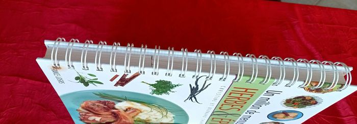 Livre tout savoir Herbes et épices - photo numéro 8