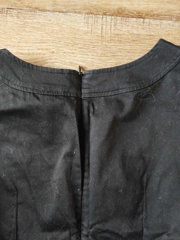 Robe noire - photo numéro 4