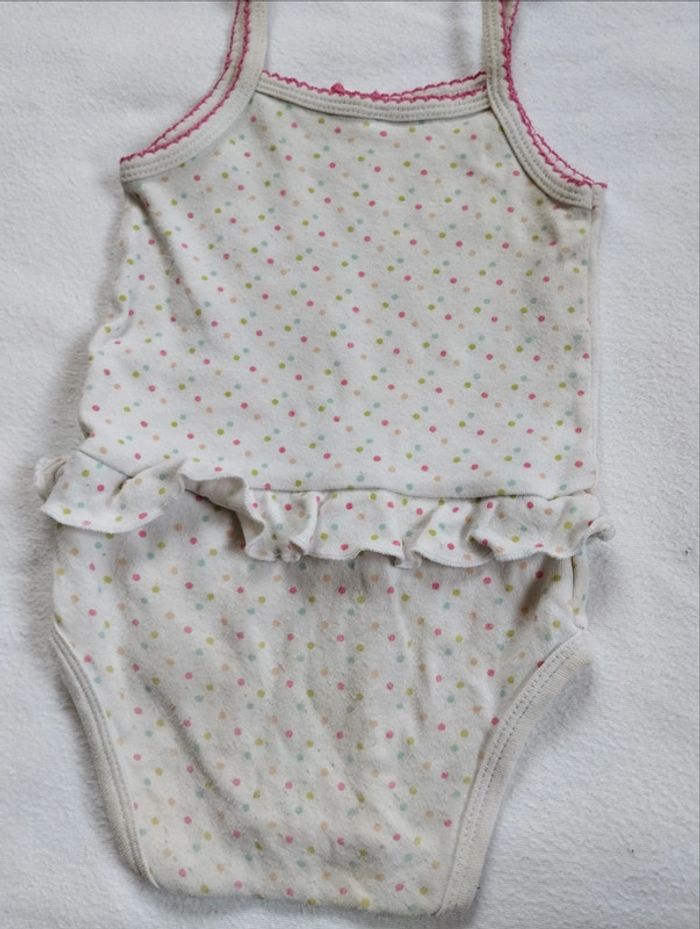 Lot bodies sans manches fille 18 mois - photo numéro 7