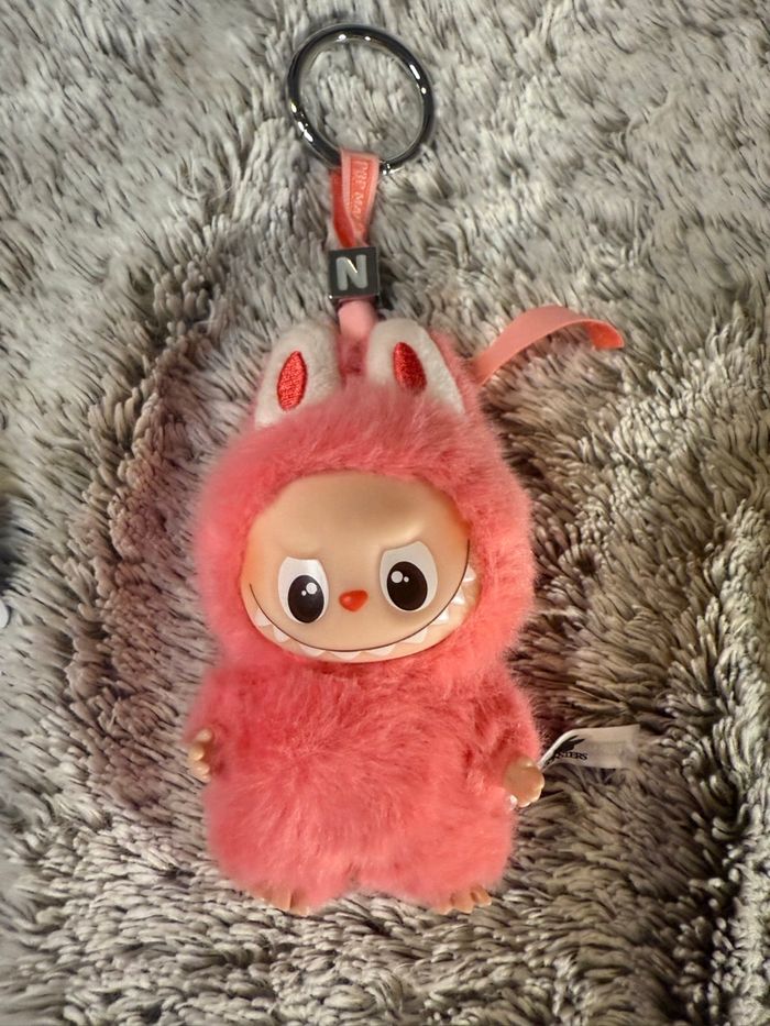 Popmart labubu pin for love lettre N - photo numéro 2