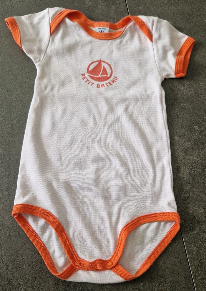 1 robe 1 bodie 3 ans tbe - photo numéro 4