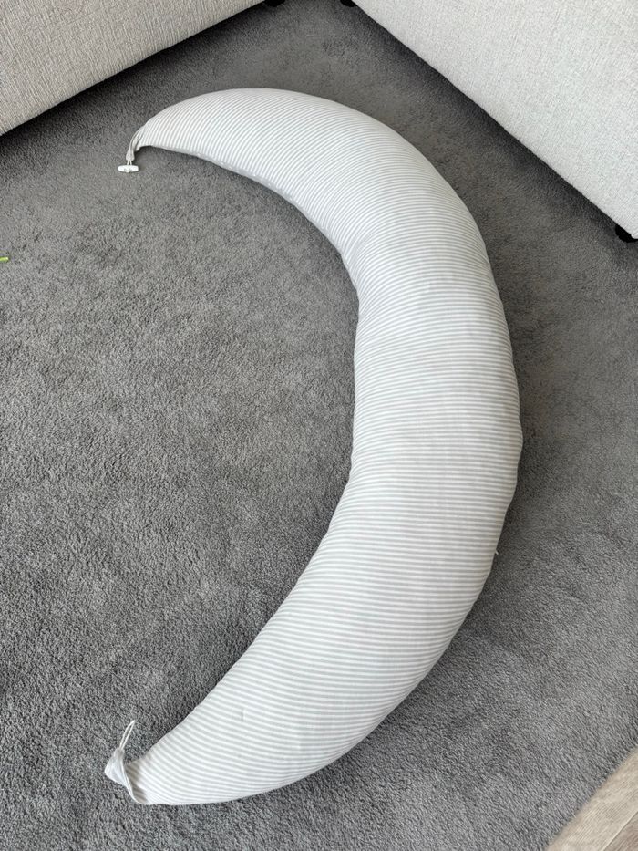 Coussin de grossesse / coussin d’allaitement - photo numéro 3