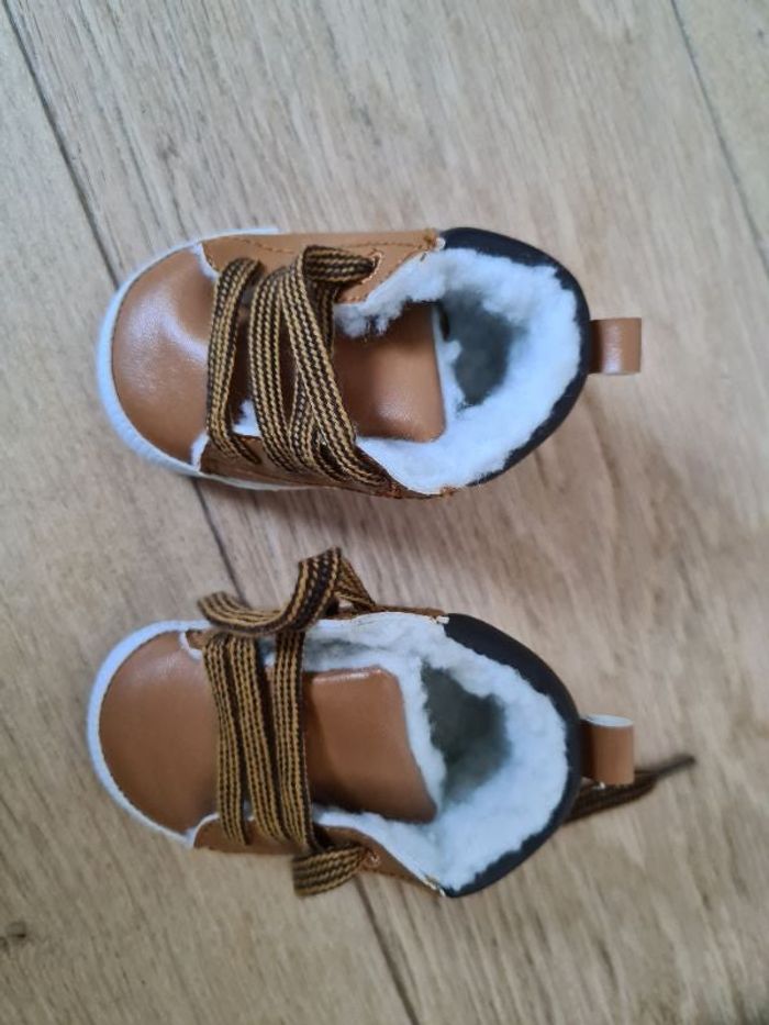 Chausson bébé naissance