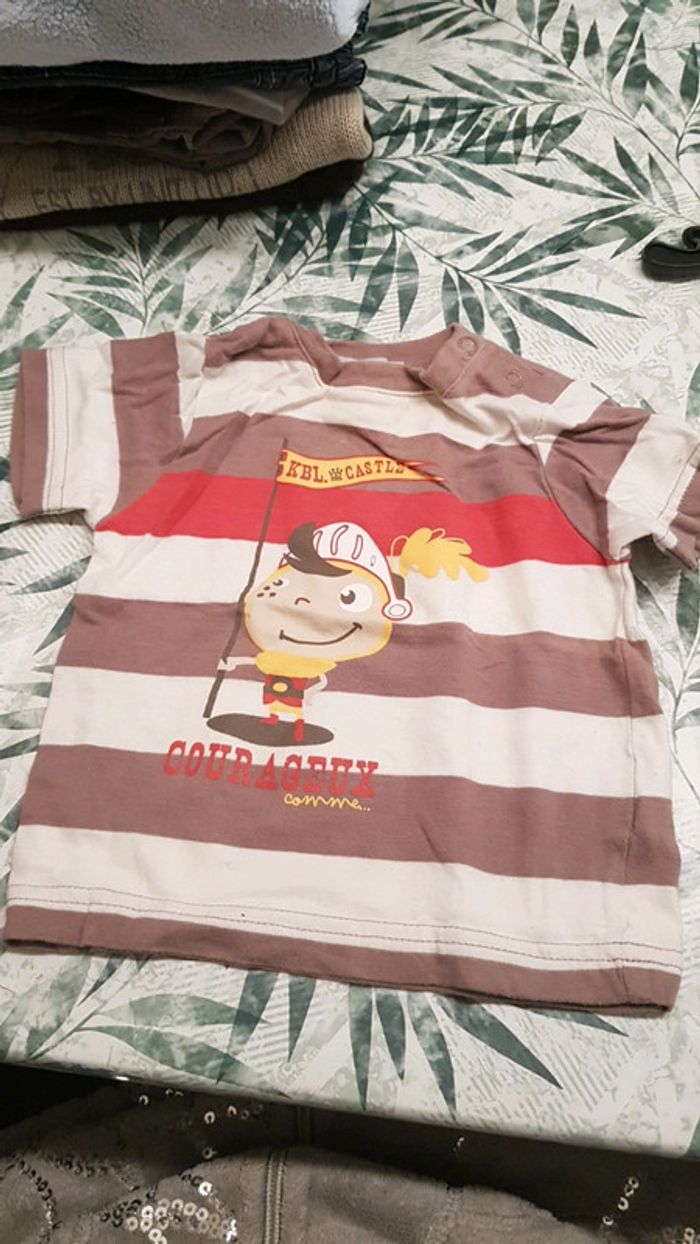 Tee shirt
