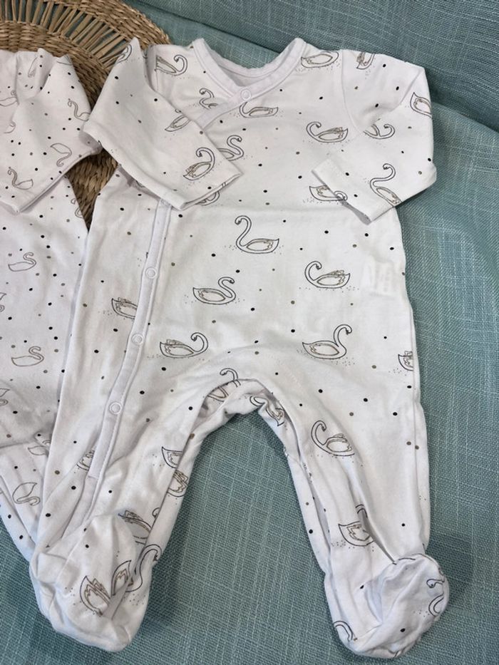 Lot 2 pyjamas coton taille 3 mois - photo numéro 2
