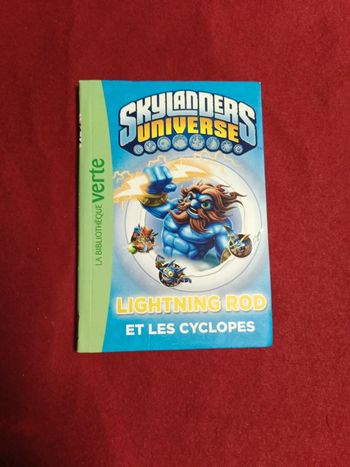 Skylanders universe tome 3 " Lightning Rod et les cyclopes " bibliothèque verte