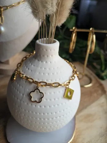 Bracelet charms tombants dorés tendance