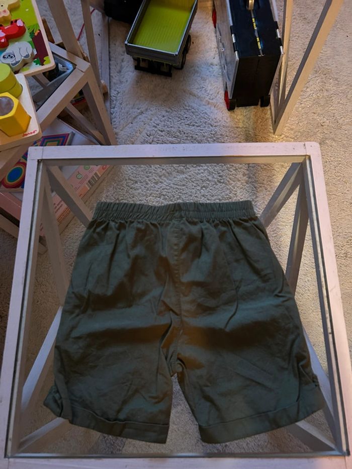 Short T.12-18 mois - photo numéro 2