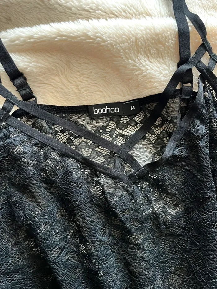 Combi-short pyjama noir Boohoo – Dentelle sexy  – Taille M - photo numéro 3