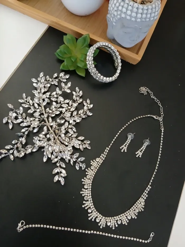 Lot bijoux et accessoires de cheveux Mariage🌿🎉 - photo numéro 9
