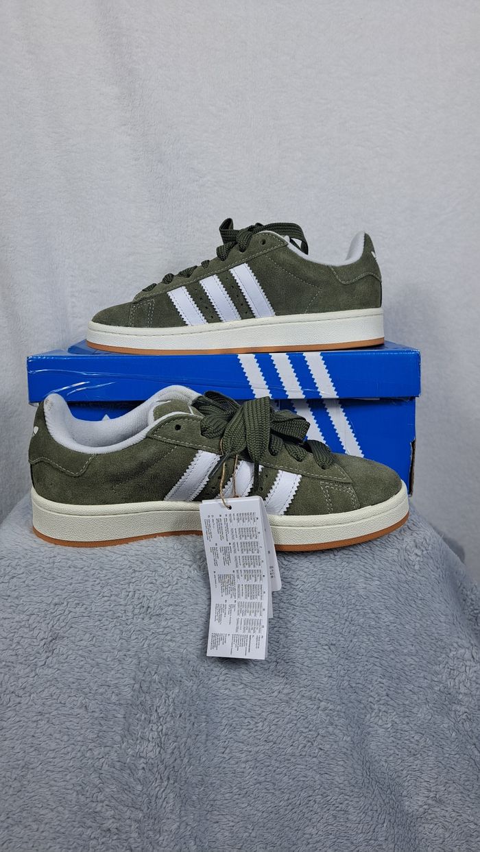 adidas Originals campus pointure 39 neuf avec boîte - photo numéro 2