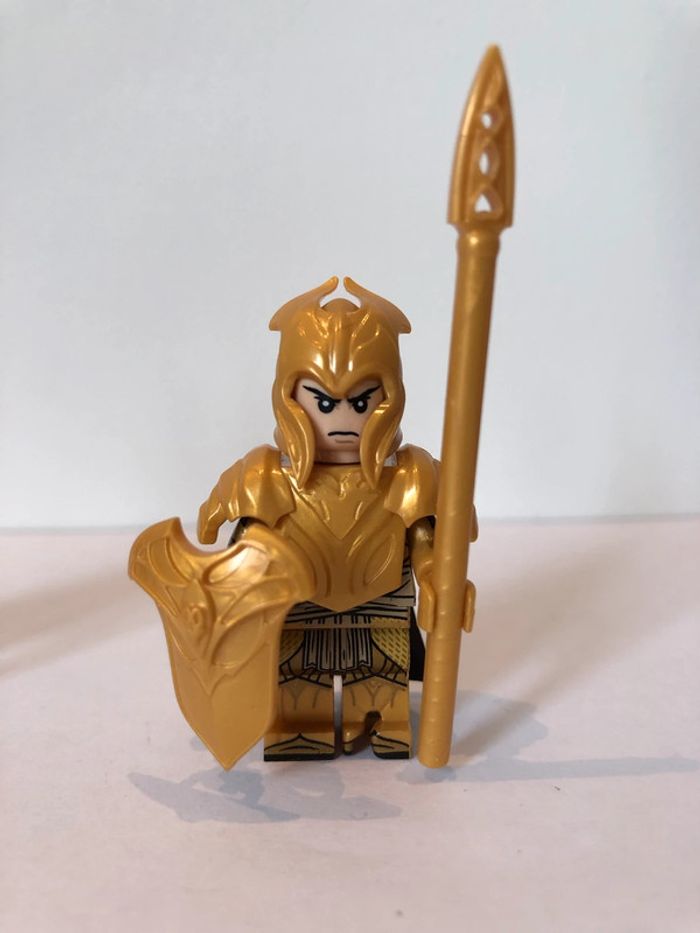 Figurine type lego 3 soldats elfes. le seigneur des anneaux - photo numéro 2
