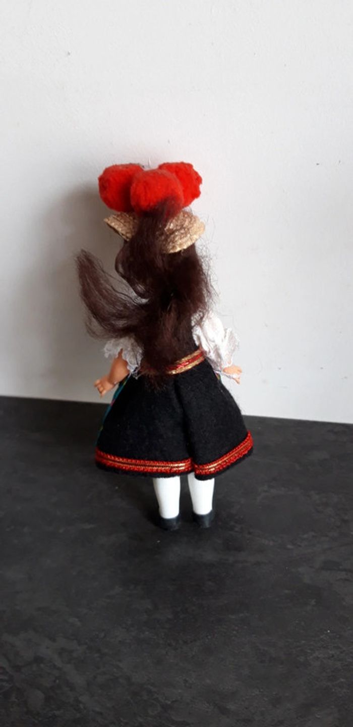 Poupée - photo numéro 3