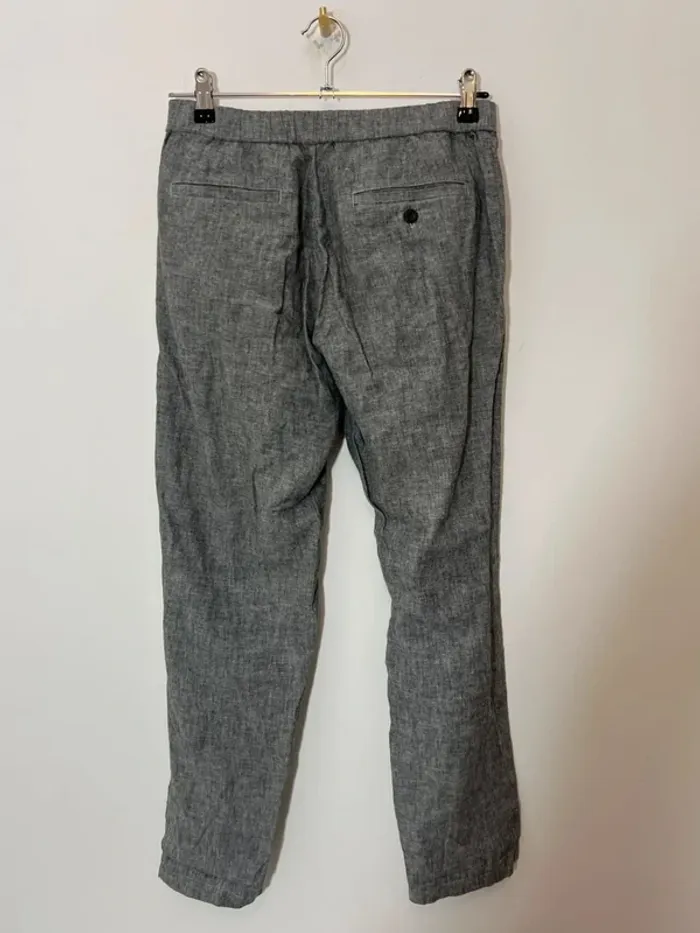 Pantalon gris Uniqlo - photo numéro 2