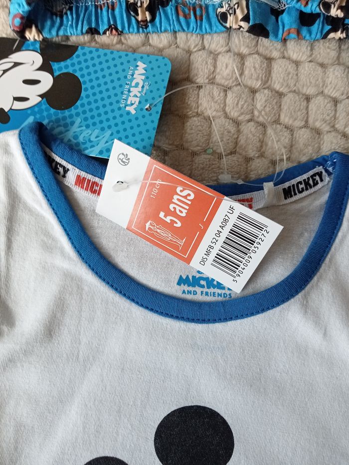 Pyjama Mickey 5 ans - photo numéro 4