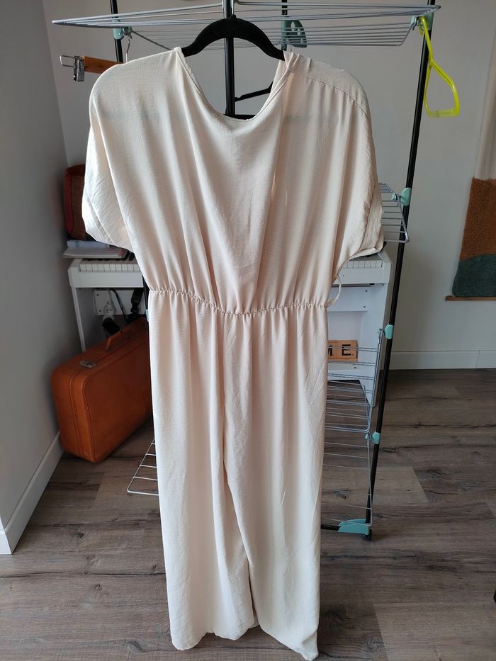 Combinaison taupe beige col v - photo numéro 3