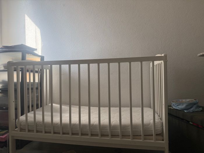 Lit bébé - photo numéro 2
