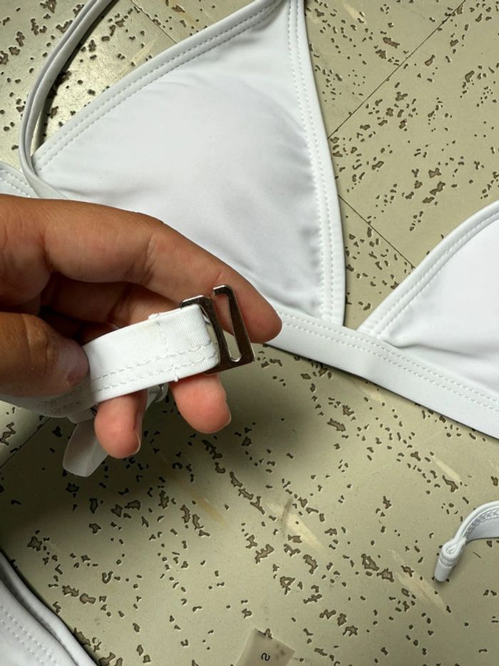 Maillot de bain 2 pièces blanc Shein - photo numéro 2