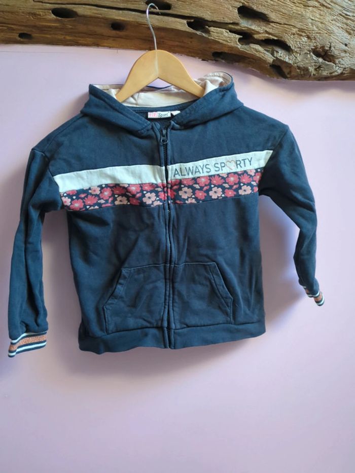 Sweat zippé