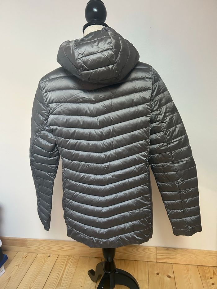 Doudoune fine gris métallisé - taille 40/42 - photo numéro 2