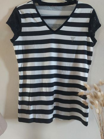 Tee shirt Guess taille L