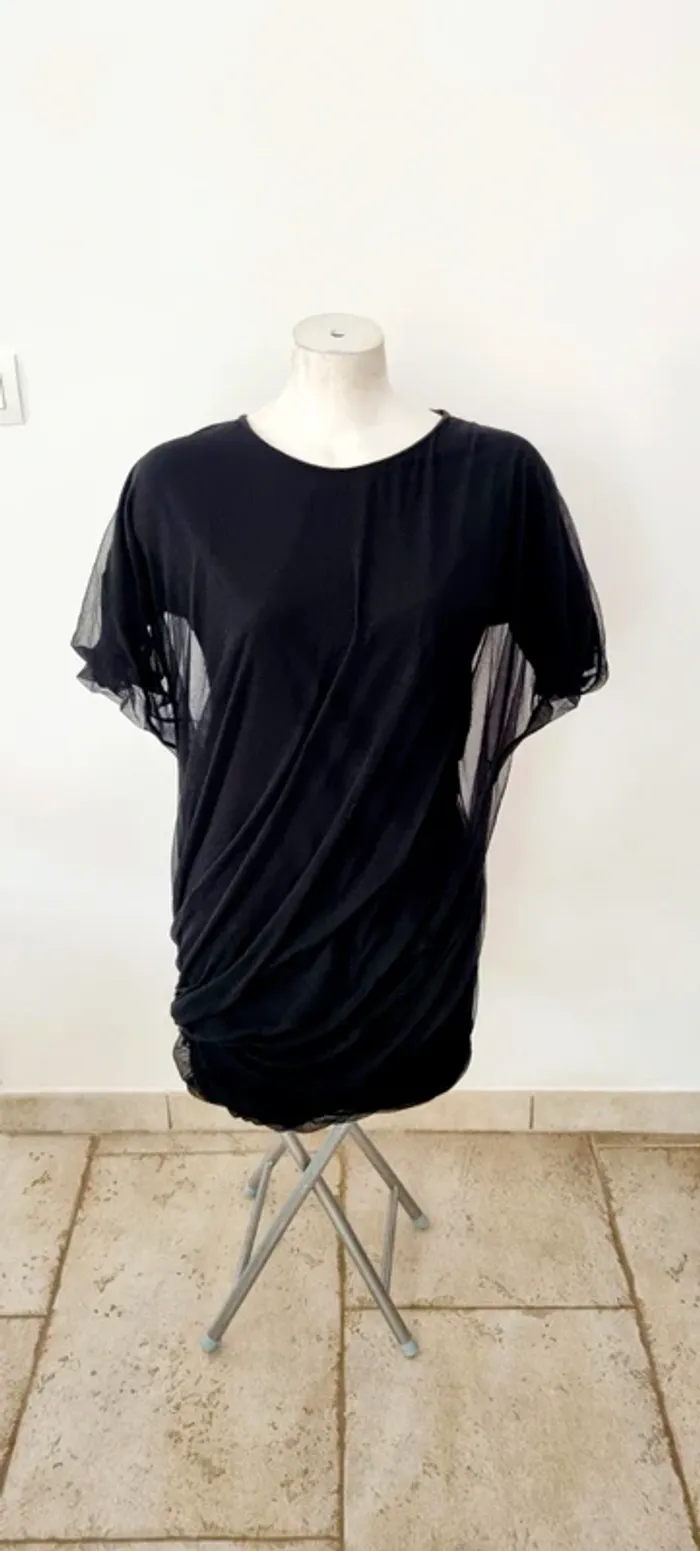 Robe noire courte cos tulle 36 - photo numéro 4