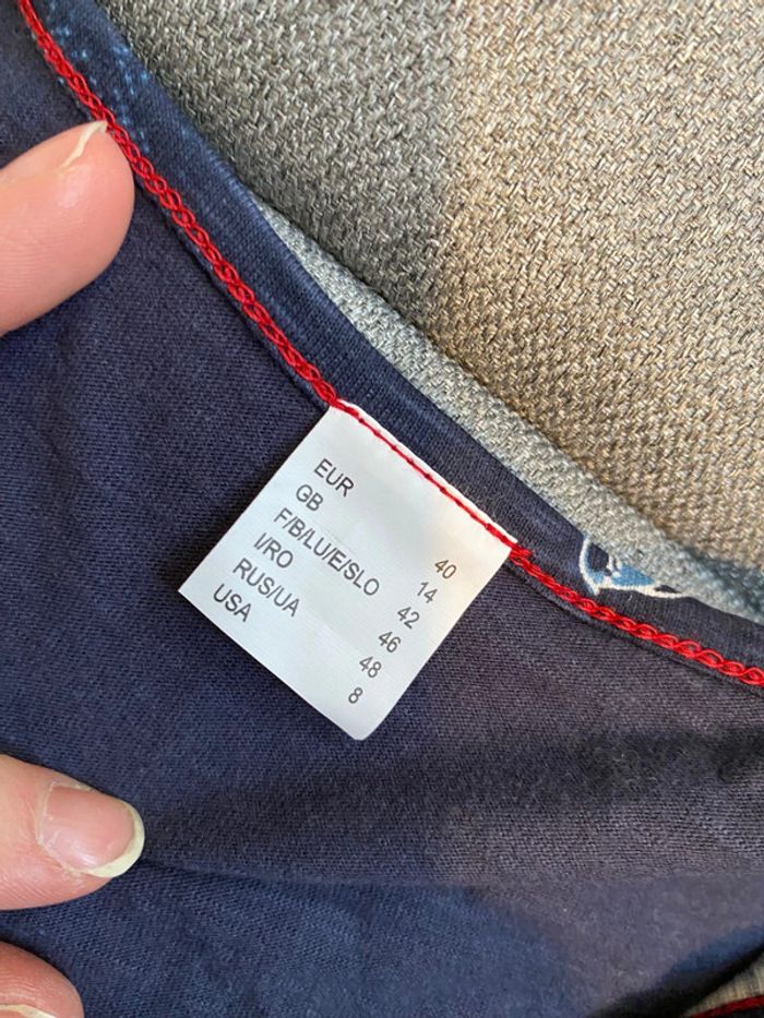 Tee-shirt taille 40 - photo numéro 3