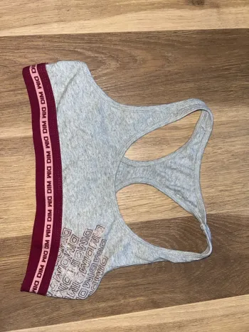 Brassière sport 14 ans dim