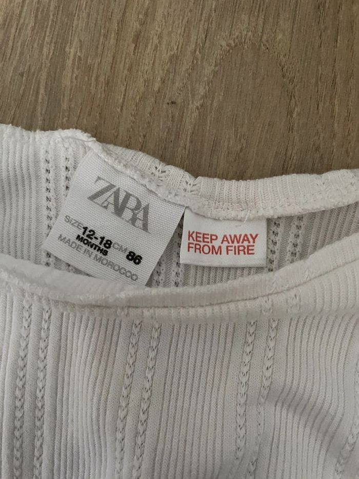 Top blanc zara 12 18 mois - photo numéro 3