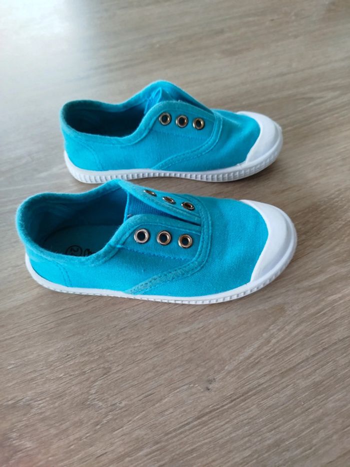 Chaussures fille pointure 24 - photo numéro 2